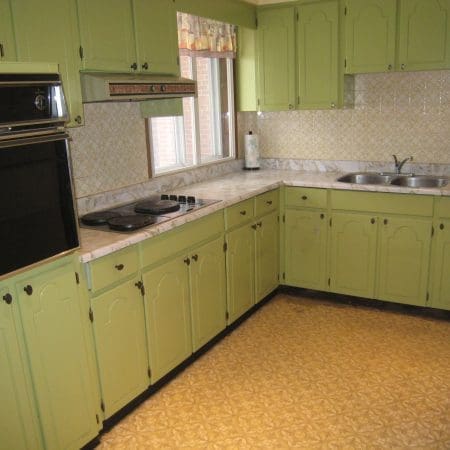 60 Dorval Road Kitchen