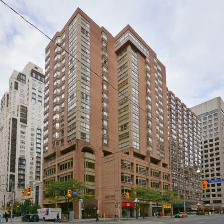 1132 Bay Street 1102 Exterior