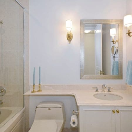 7071 Bayview Avenue #111 - Second Bathroom