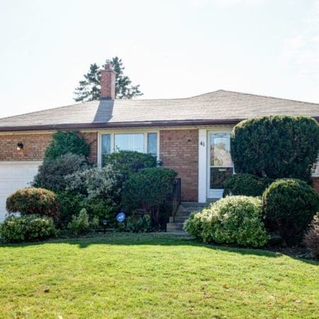 41 Beckett Avenue Exterior