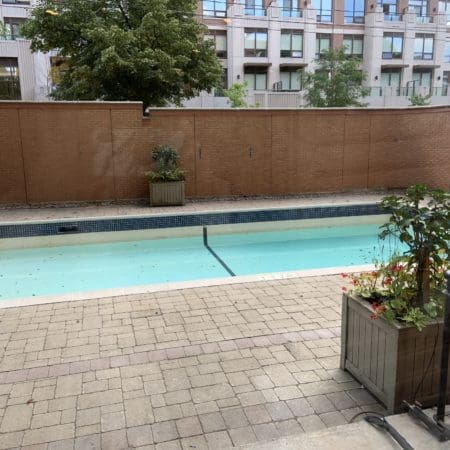260 Heath St. West #1003 - Outdoor Pool Amenity
